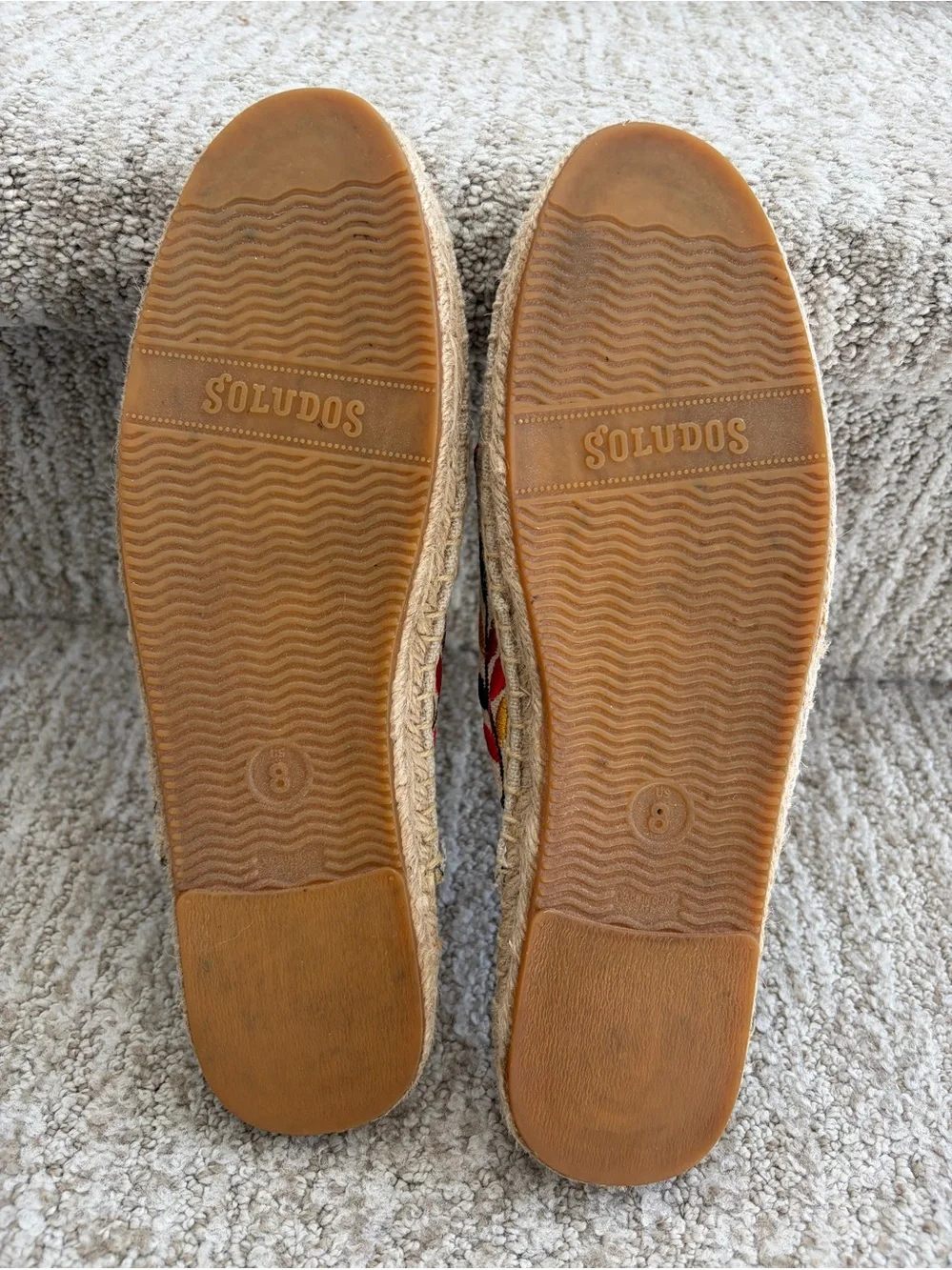 Soludos embroidered floral espadrille mules. Women’s size 8.